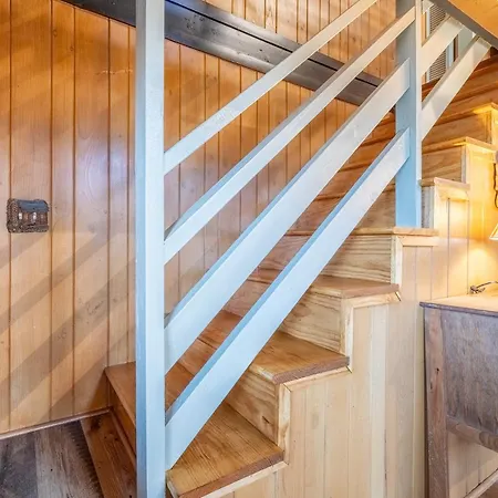 Gatlinburg Cabin With Breathtaking Views, Hot Tub, Sauna, 10 Min To Downtown And National Park Exterior photo