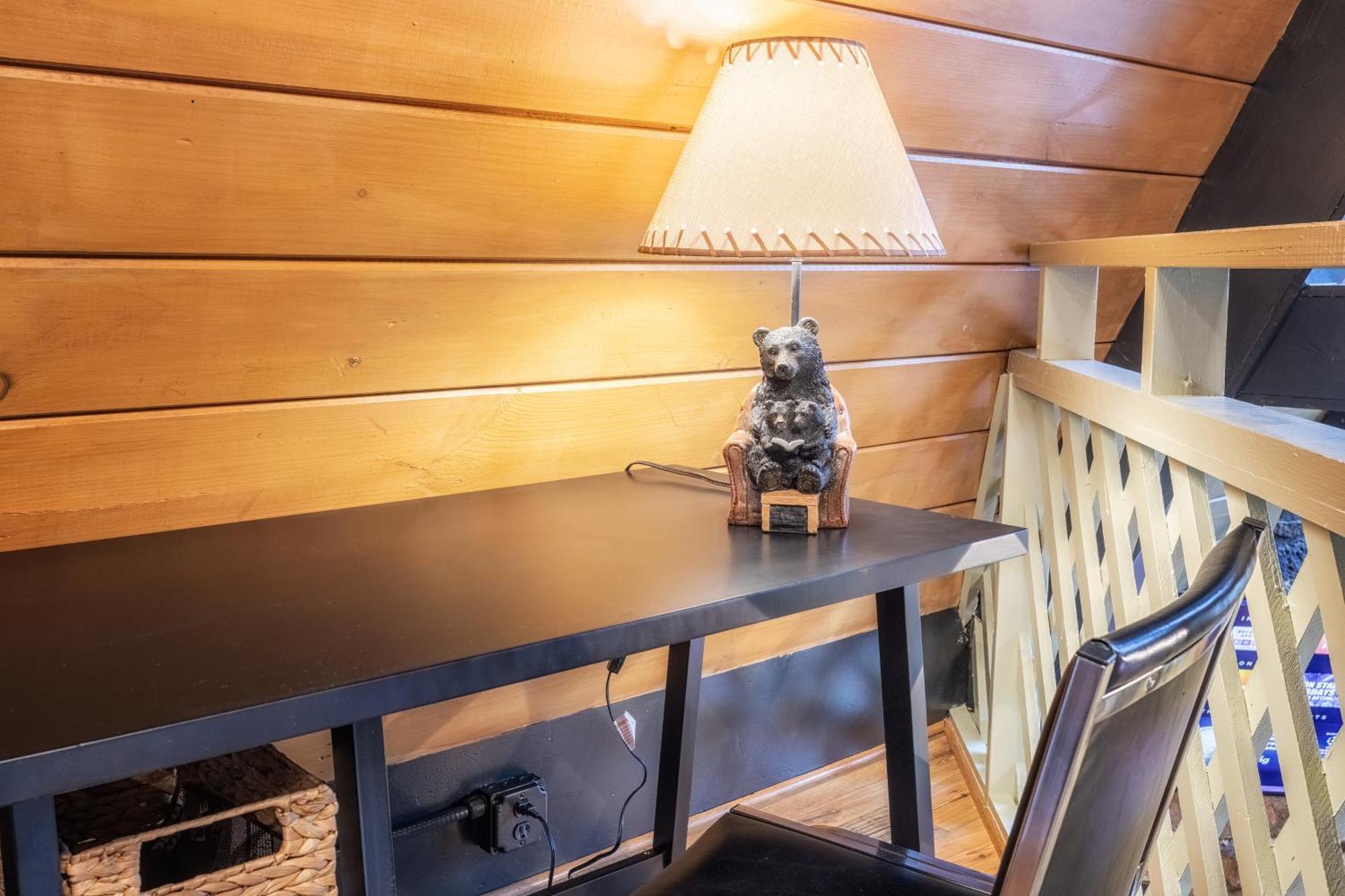 Chalet With Breathtaking Views, Hot Tub, Sauna, 10 Min To Downtown And National Park *